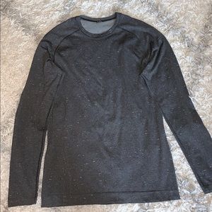 Men’s Lulu Lemon medium long sleeve shirt